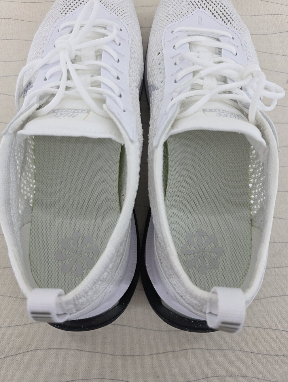 Nike Mens Air Max Flyknit Racer White Athletic Shoes Sneakers FJ4002-100 Sz 10.5 - Picture 11 of 12